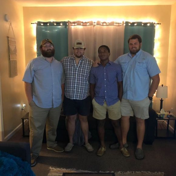 Meet your Posher, Nick - Picture 1 of 1